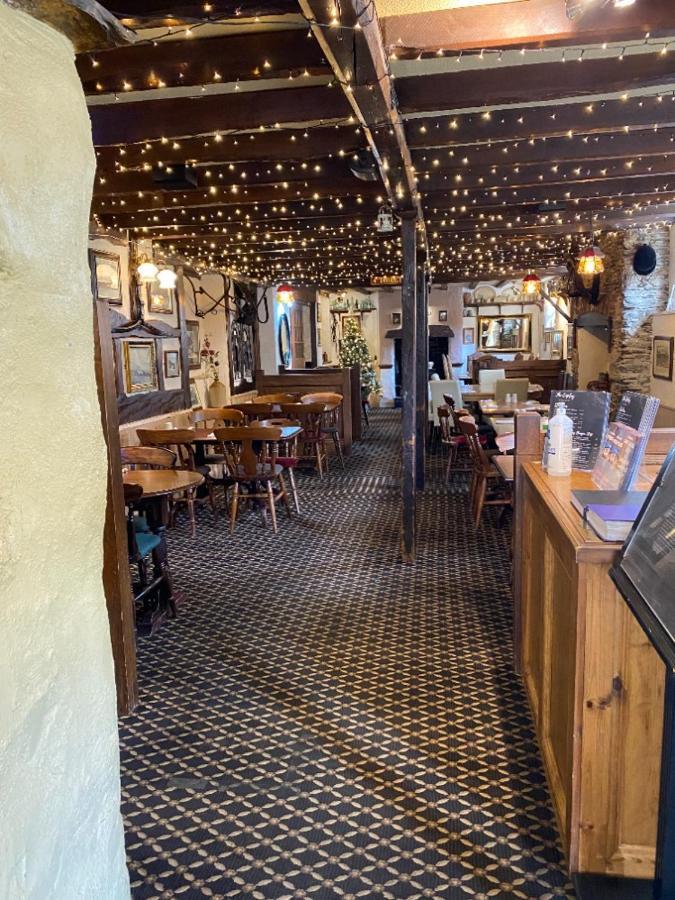 Готель The Copley Arms Лоо Екстер'єр фото